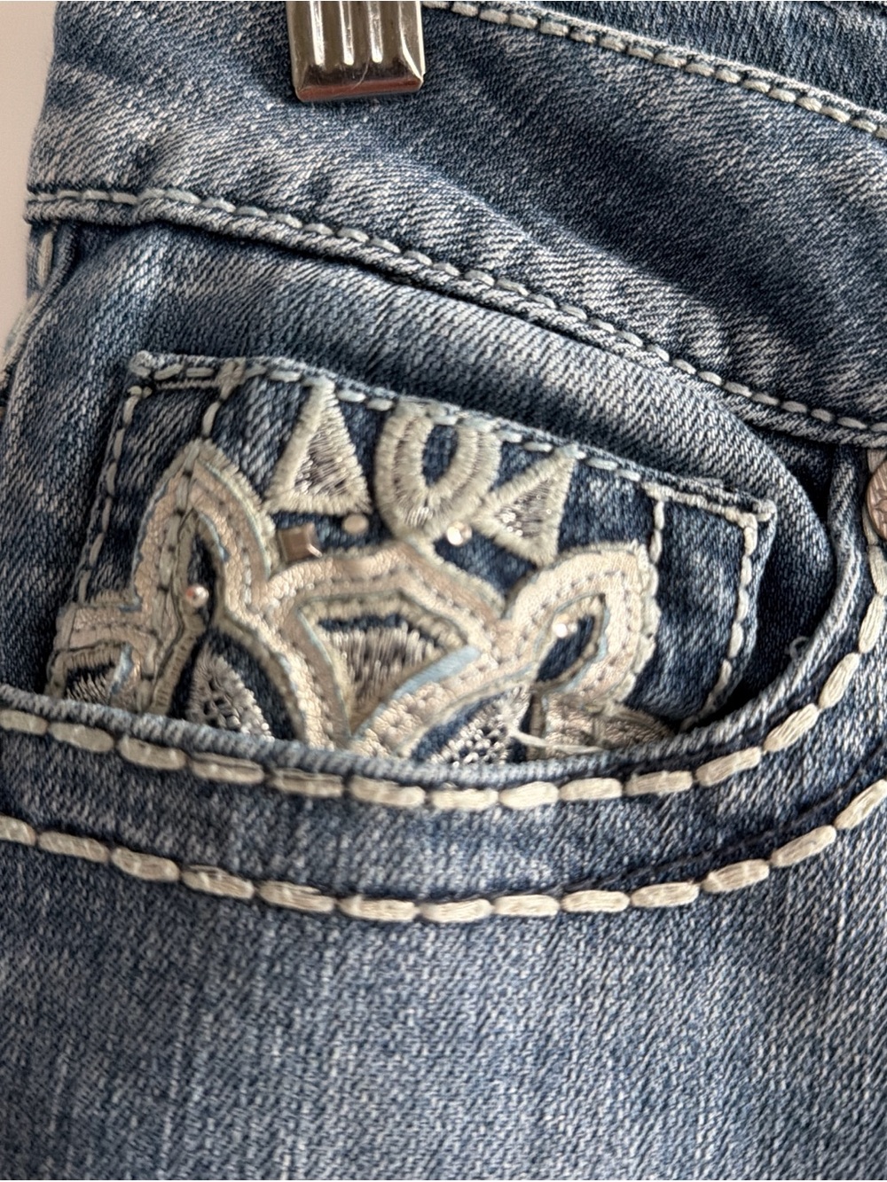 Paisley Sky Light Blue Embroidered Women’s Jeans